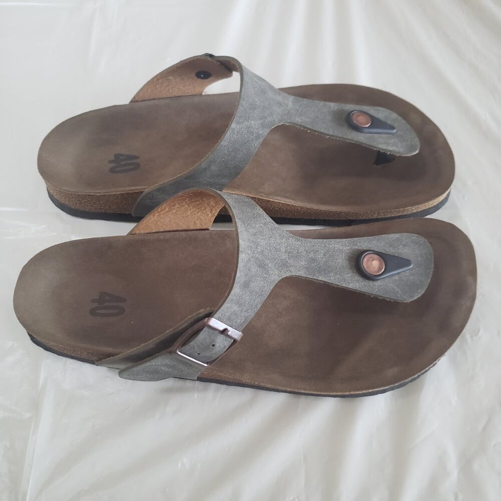 Unisex Womens 9–9.5 ~ Mens 7-7.5 Suede Platform Contoured Thong Sandals